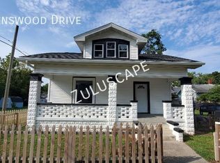 622 Ravenswood Dr, Evansville, IN 47713