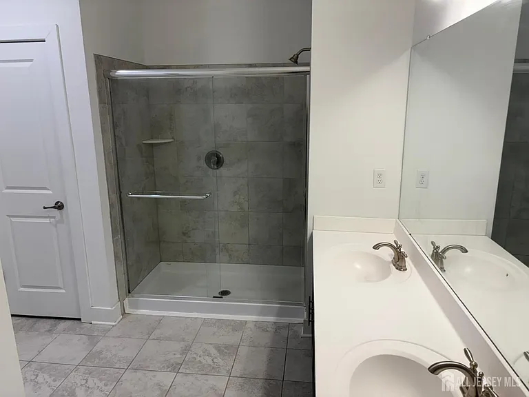 733 Stiller Ln — Photo 13