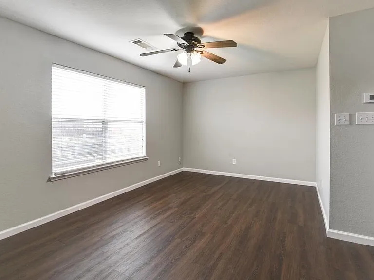 8609 Muir Dr — Photo 15