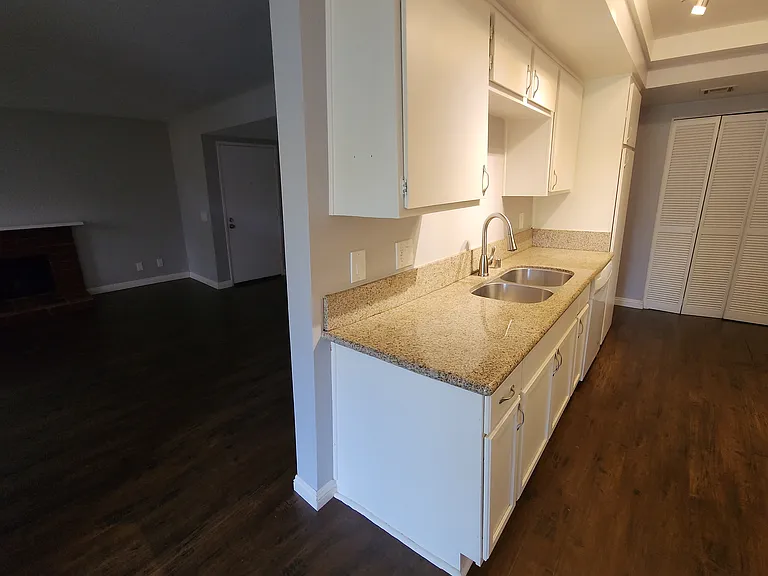 3194 Little Mountain Dr — Photo 4