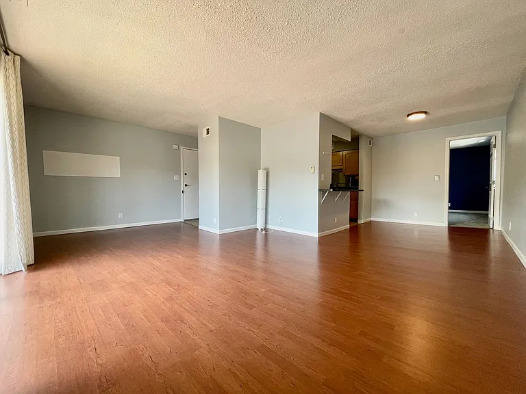 4147 Roanoke Rd #17 — Photo 3