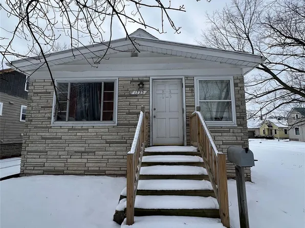1723 Maine St, Saginaw, MI 48602