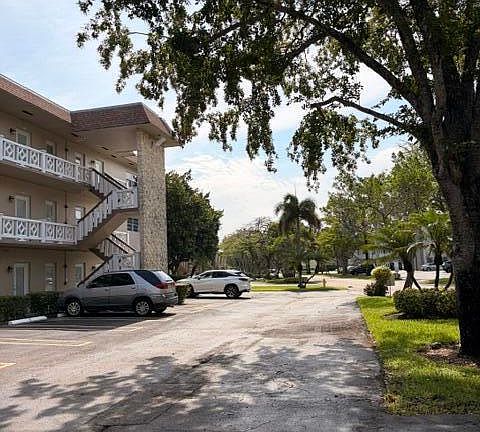 2nd image of 5103 NW 35th Street #401