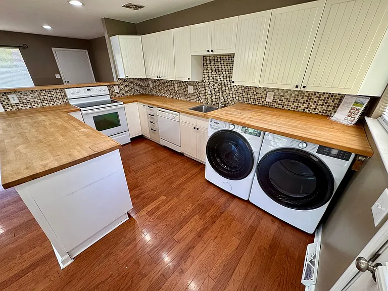 3040 Rightmire Blvd — Photo 10