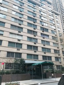 225 E 46th St APT 4L, New York, NY, 10017
