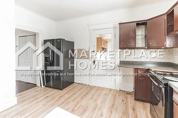 5202 E State Road 42 — Photo 9