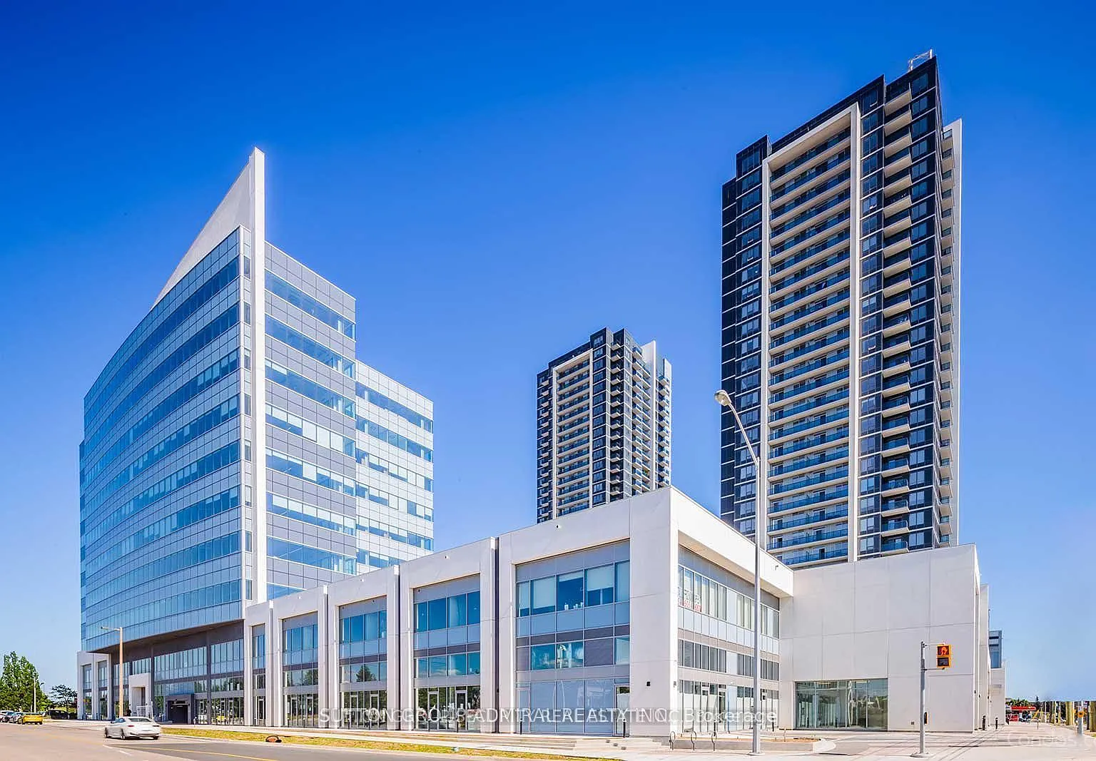 2 bed, $2,350 — Photo 1
