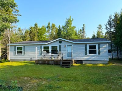 850 S Lakeside Rd, Cedarville, MI, 49719