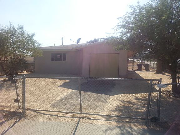 3rd image of 878 E Indian School Ln