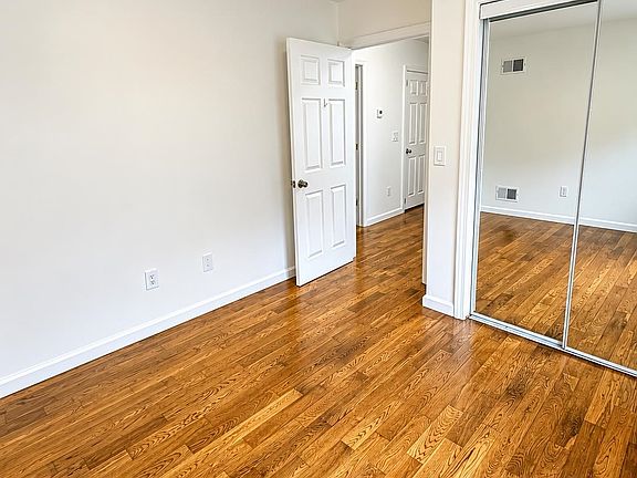 5th image of 1226 46th St