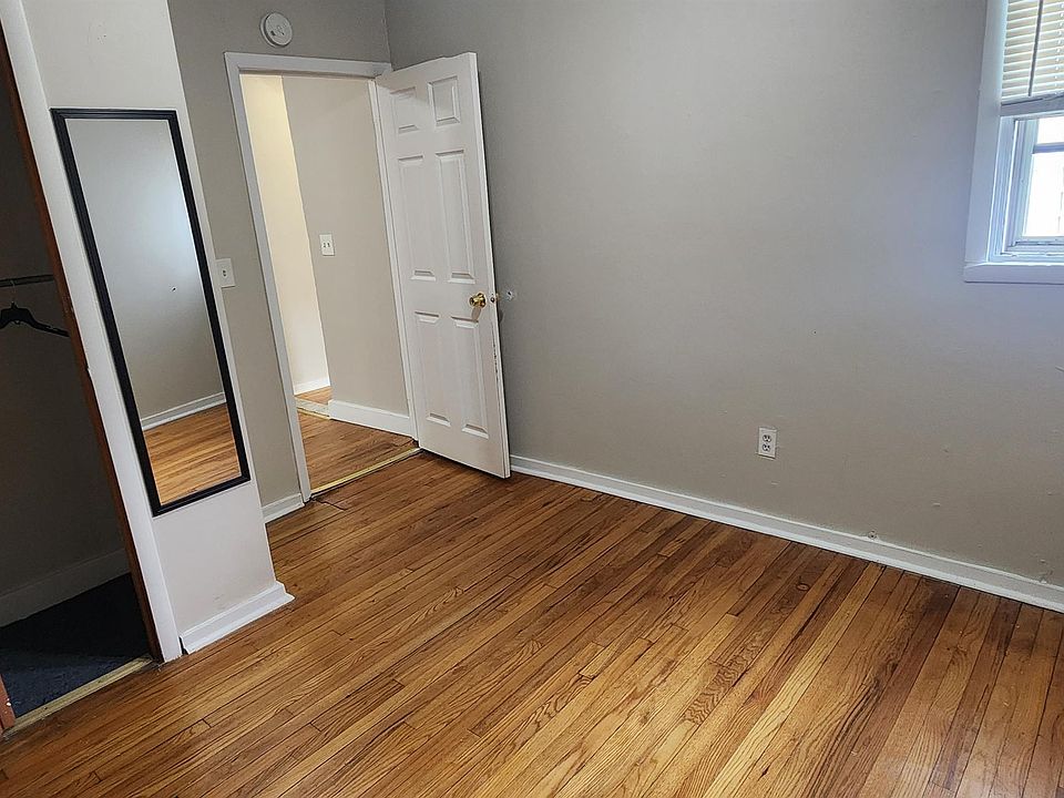 1st image of 542 Washington Ave #16793112