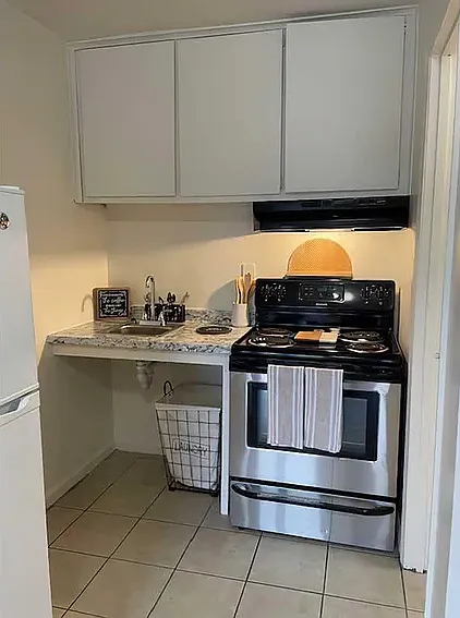 500 Lorene Dr SW — Photo 2