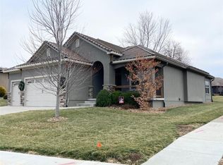 1617 NE Park Springs Ter, Lees Summit, MO 64064