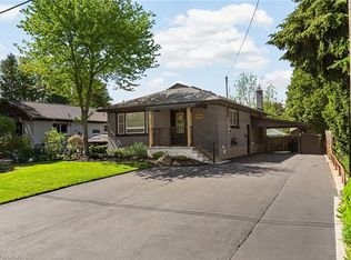 1396 Niels Ave, Burlington, ON L7P 2E4