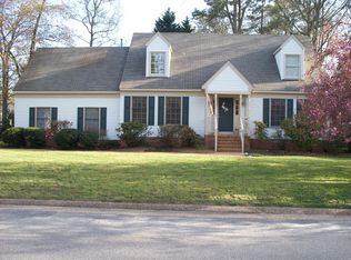 208 Willards Way, Yorktown, VA 23693