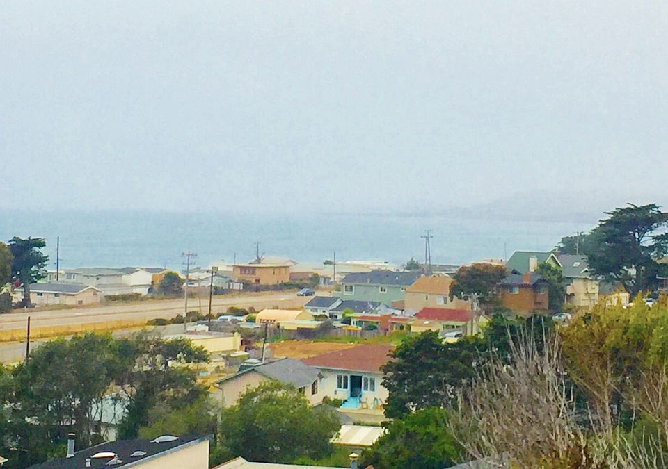 1st image of 348 Cerro Gordo Ave