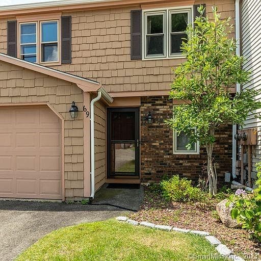 1st image of 69 Butternut Lane #69