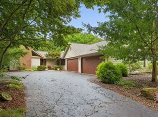 2756 Lear Rd, Columbus, OH 43220