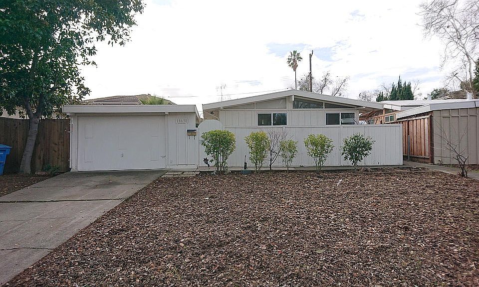 1st image of 18630 Medicus Ct