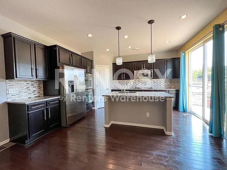 25104 E Pinewood Pl — Photo 5