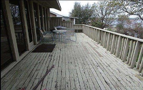 3rd image of 5643 S Lakeshore Dr
