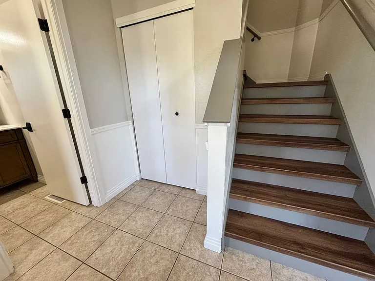 1108 Maddox Creek Ln — Photo 14
