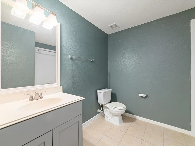 21311 Shadow River Ln — Photo 31