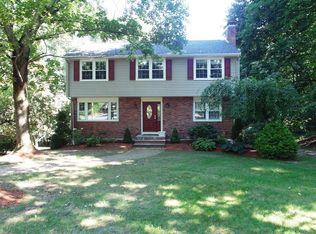 6 Lanes End, Framingham, MA 01701