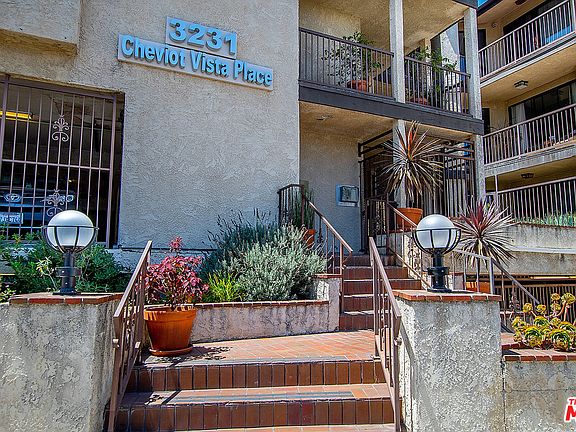 2nd image of 3231 Cheviot Vista Pl APT 305