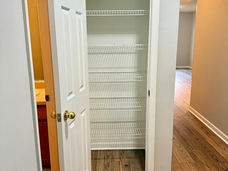 746 Boston Cmn — Photo 15