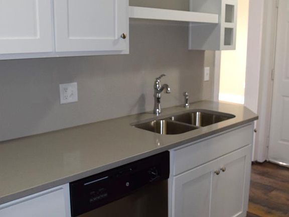 3rd image of 4029 Harrison St APT 2N