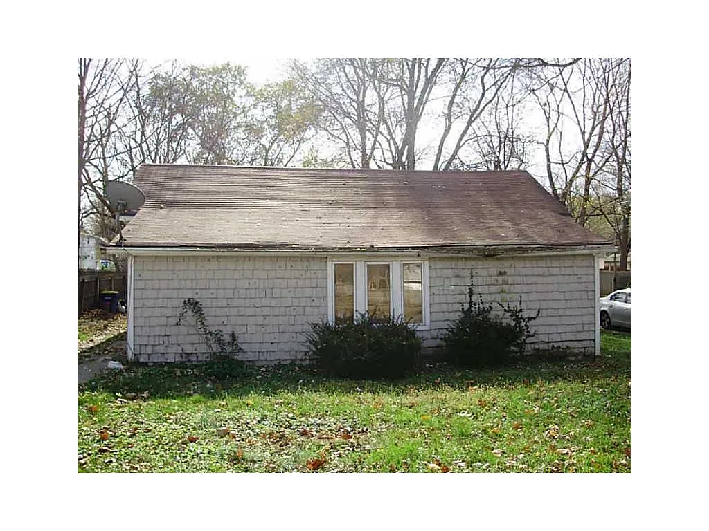 1519 Ruth Dr photo 1