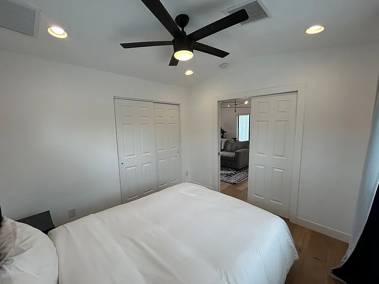 4016 E Avalon Dr — Photo 30
