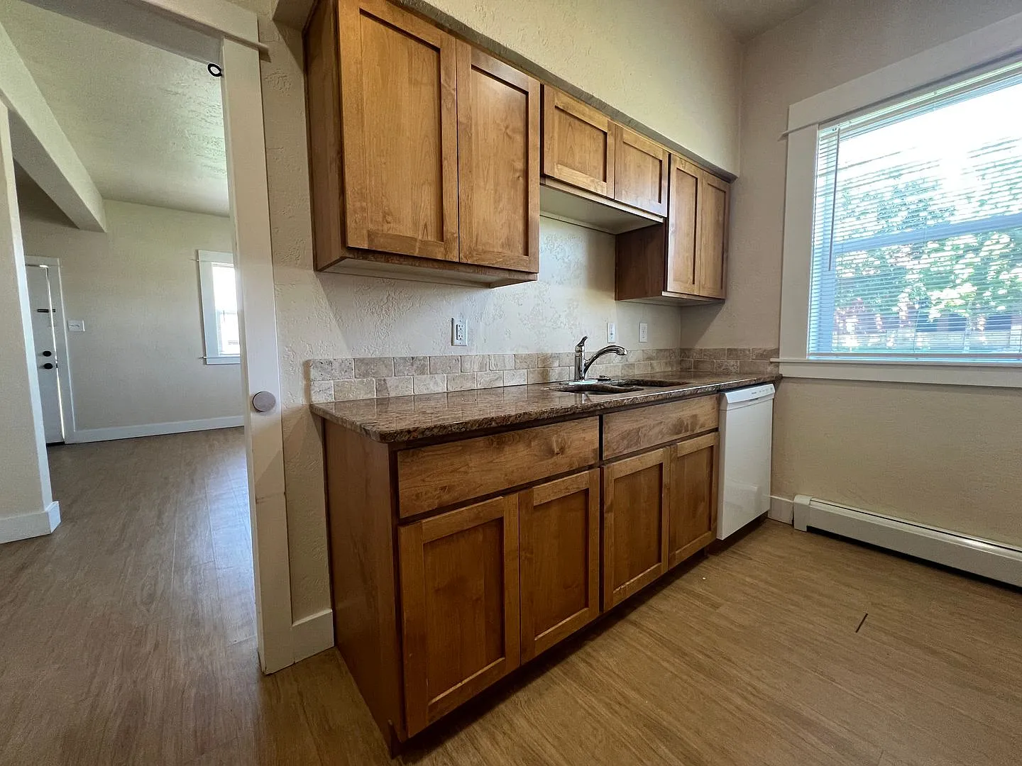 Johnstown Apartments (KC-KS-RB) — Photo 3