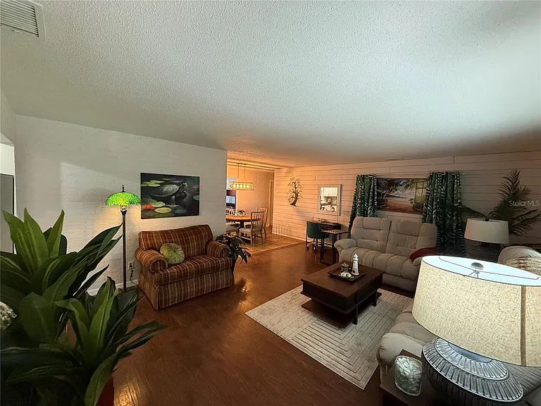 205 S Ebb Way — Photo 3
