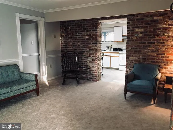 1 bed, 1.0 bath, 1800 sqft, $1,600 — Photo 3