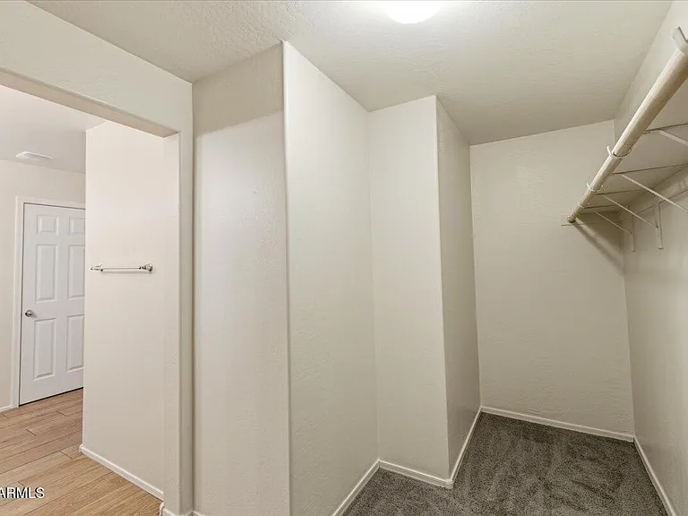 7119 W Golden Ln — Photo 19