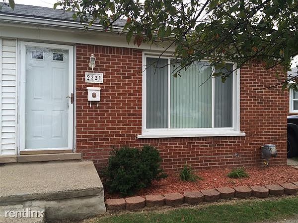 1st image of 2721 Ackley Ave #236