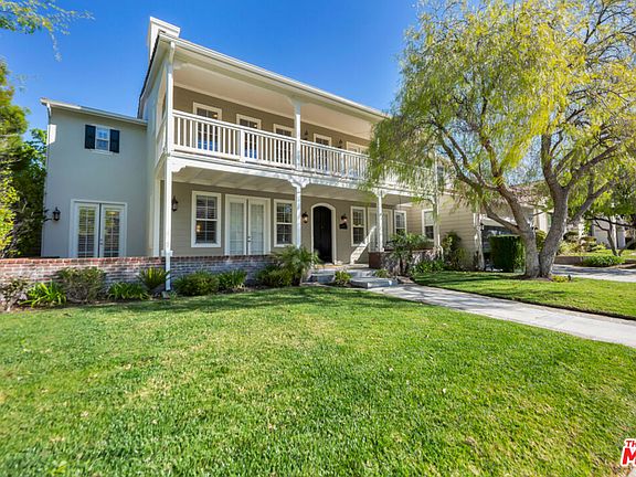 2nd image of 25417 Magnolia Ln