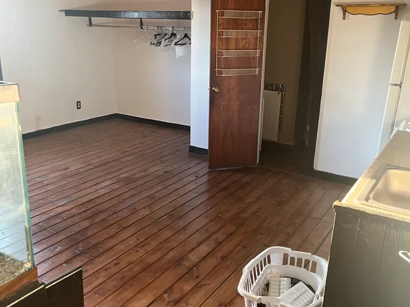 (undisclosed Address), Waxahachie, TX 75165