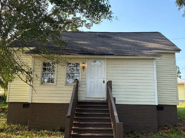 9 H St, Inman, SC 29349