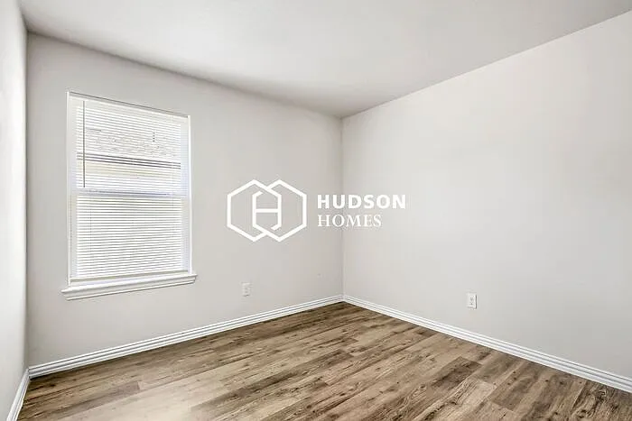 3610 Atlanta St — Photo 9