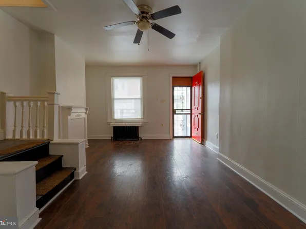 1317 S Paxon St, Philadelphia, PA 19143