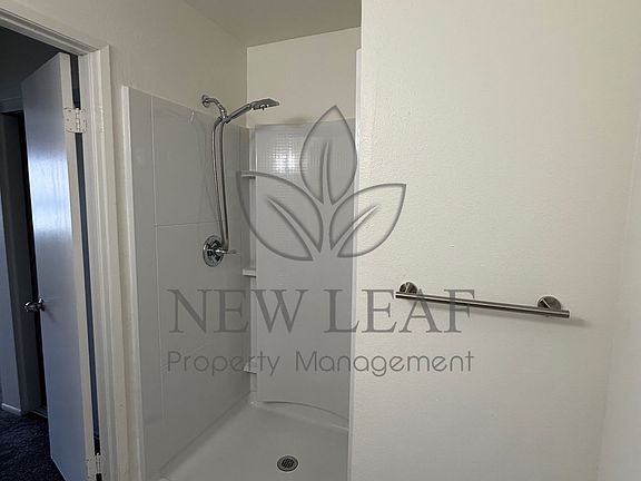 5th image of 2341 Maryhelen St #104