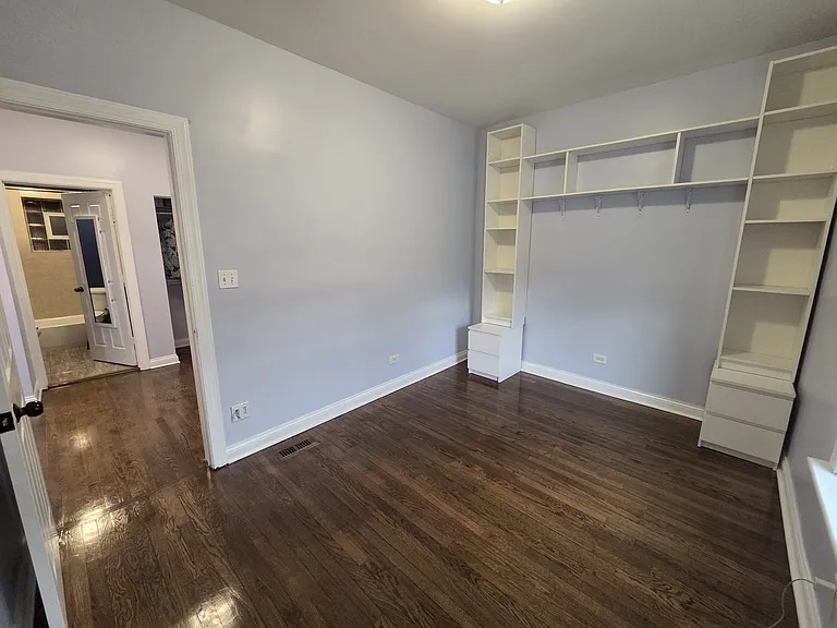 1946 W Touhy Ave #1 — Photo 12