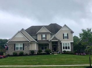 14361 Castlereagh Ln, Strongsville, OH