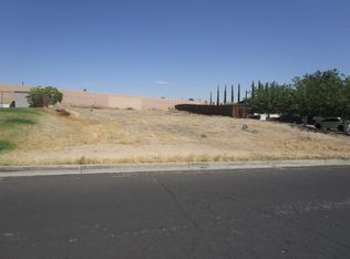 La Paz Dr, Victorville, CA 92395