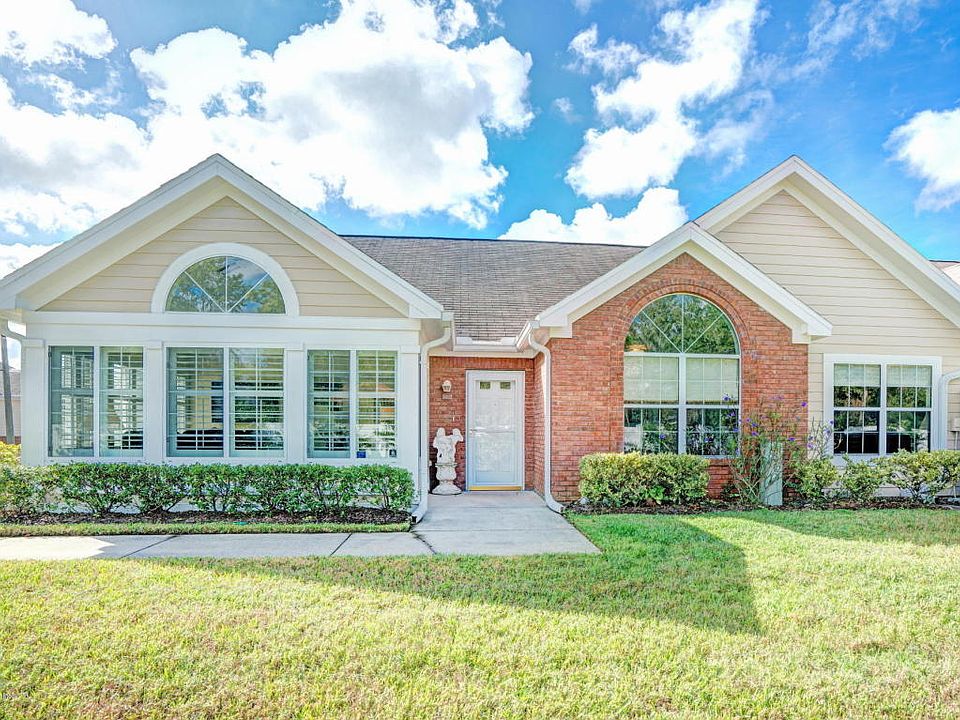 1st image of 4317 Edgewater Crossing Dr #61