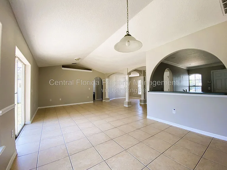 311 Baccarat Ct — Photo 6