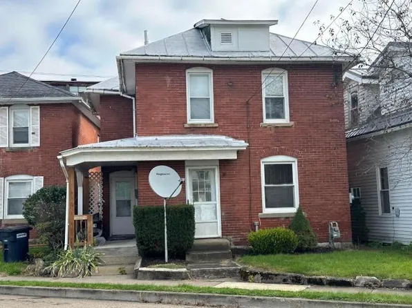 3 Plum St #5, Warren, PA 16365